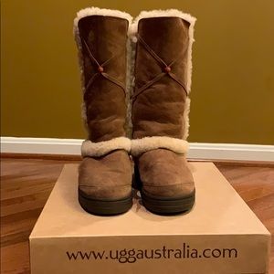Vintage Ugg Nightfall Boots